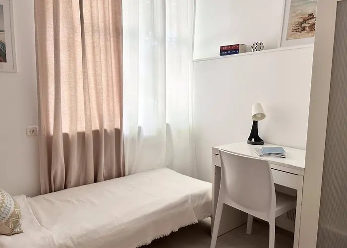 Mieszkanie Centrum Gdanska Apartment *